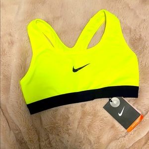 Nike racerback sports bra XS